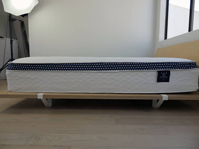 Support base on the WInkBed Plus