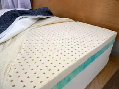 GhostBed Classic foam layers