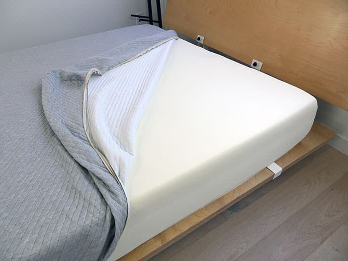 Leesa Original - cover