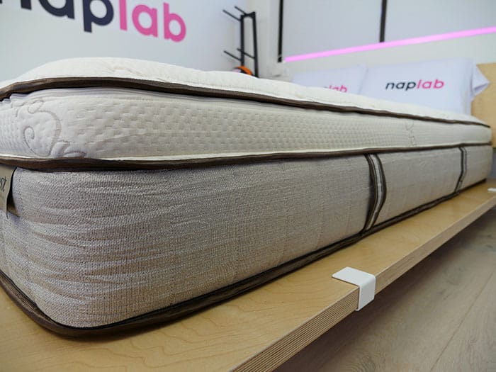 Nest Bedding Owl mattress side