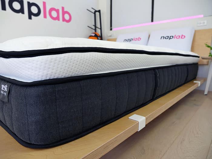 Nest Bedding Sparrow mattress side