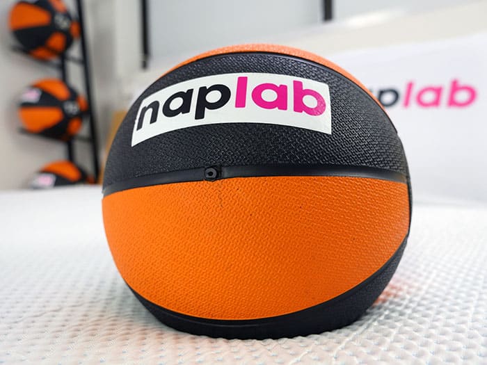 Amerisleep AS3 Hybrid sinkage