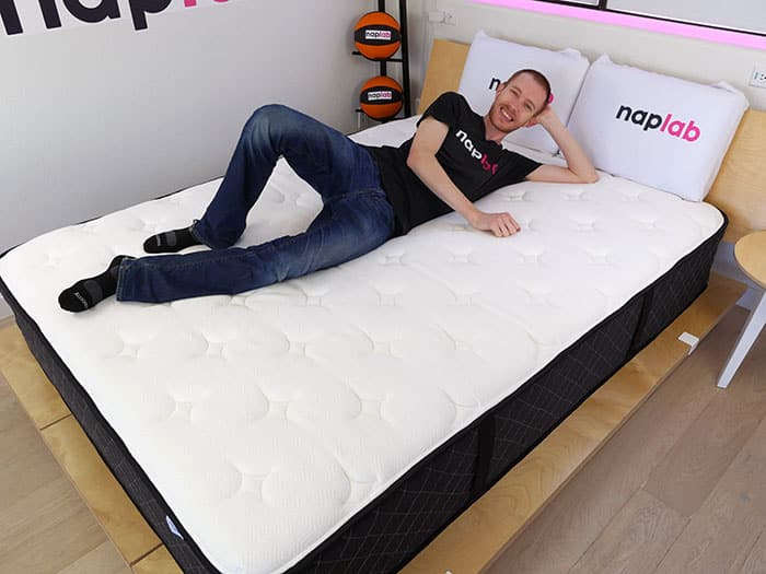 Bear Hybrid Relaxing Bear Hybrid Relaxing