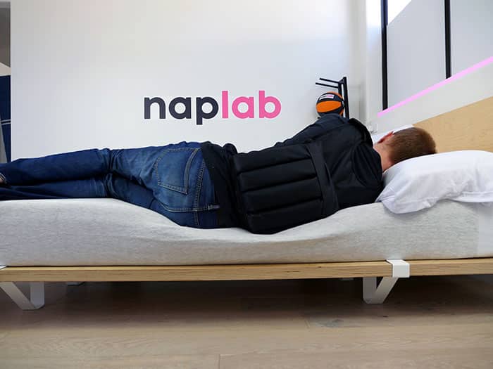 Full Moon edge support - side sleeping with vest