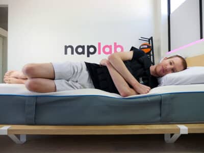 Simba Hybrid 2500 edge support - side sleeping with vest