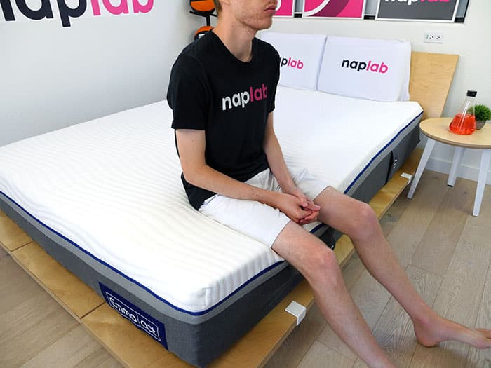 Emma Original Hybrid edge support - sitting