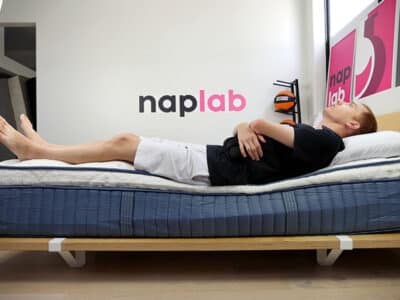 Diamond Flurry Lux Cooling Hybrid edge support - back sleeping with vest