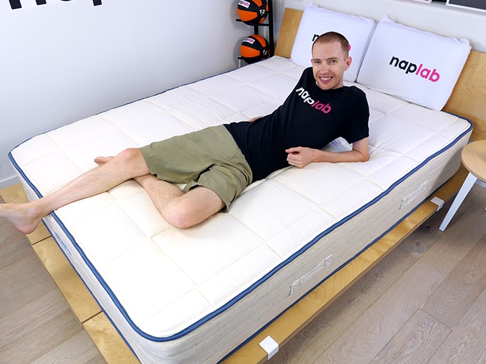 Amerisleep Organica relaxing