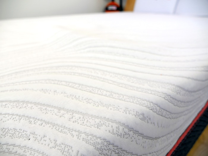 SweetNight Dreamy Hybrid cover