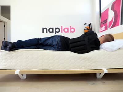 Winkbed Ecocloud Edge Support Side Sleeping With Vest