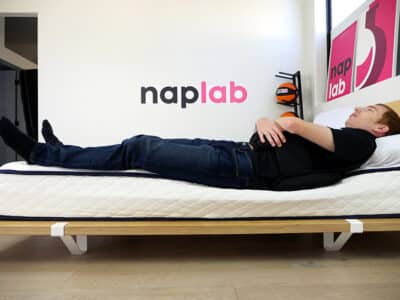 Winkbed Gravitylux Edge Support Back Sleeping With Vest