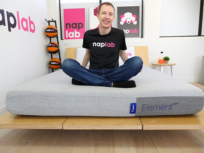 Casper Element Pro Sitting