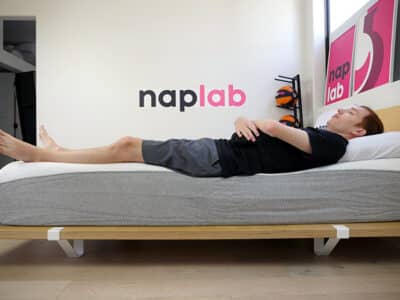 Casper Snow Edge Support Back Sleeping With Vest