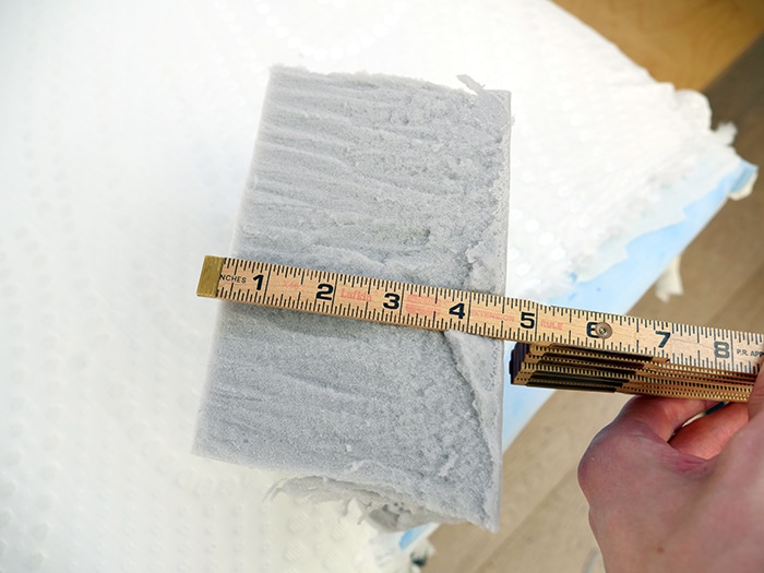 Eluxurysupply Signature Hybrid Measuring Foam Cutout Eluxurysupply Signature Hybrid Measuring Foam Cutout