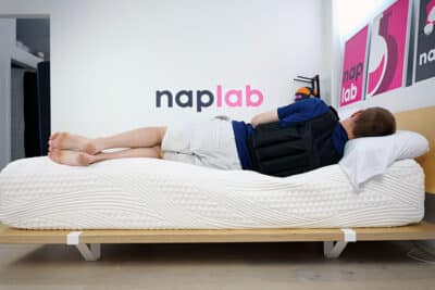 Isense Premier Hybrid Edge Support Side Sleeping With Vest