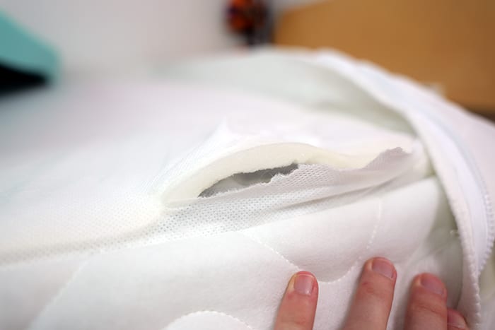 Dlx Premier Hybrid Poly Foam