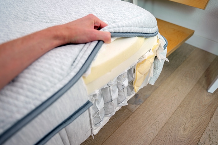 Leesa Oasis Chill Revealing Materials