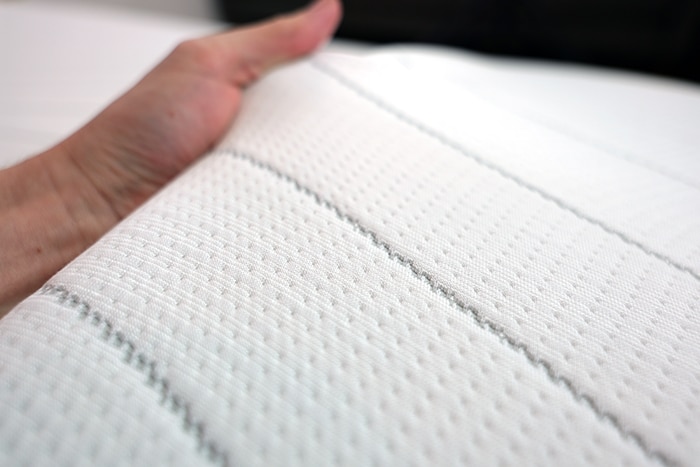 Octave Vista Cover Close Octave Vista Cover Close