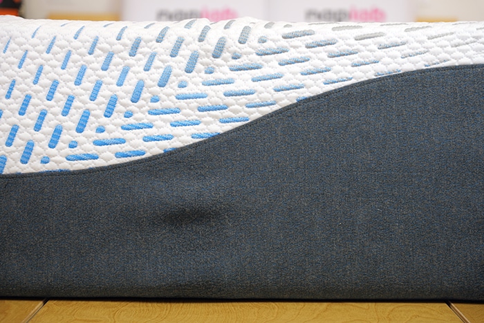 Ashley Sleep Align Latex Hybrid Foot Close