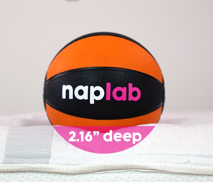 Leesa Sapira Chill Sinkage Test