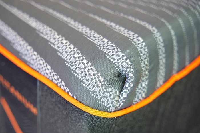 Emma Shift Corner Close