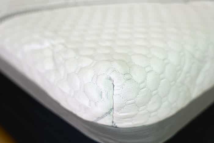 Novaform Comfortgrande Corner Close