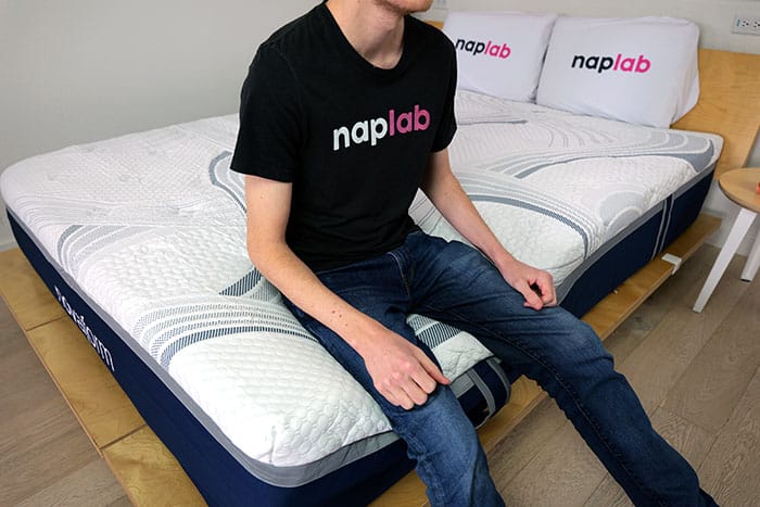 Novaform Comfortgrande Edge Sitting