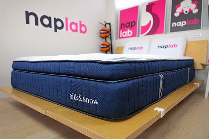 Silk And Snow Plush Hybrid 1