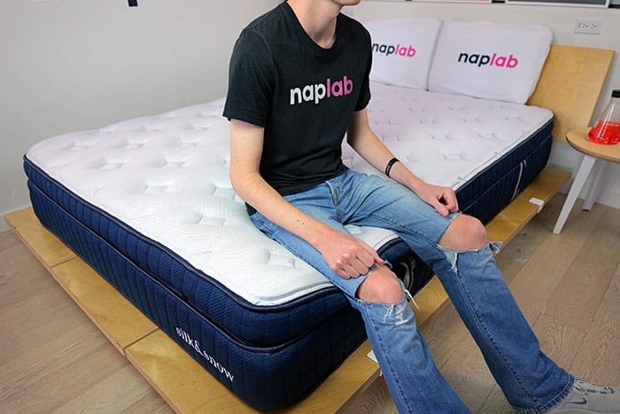 Silk And Snow Plush Hybrid Edge Sleeping