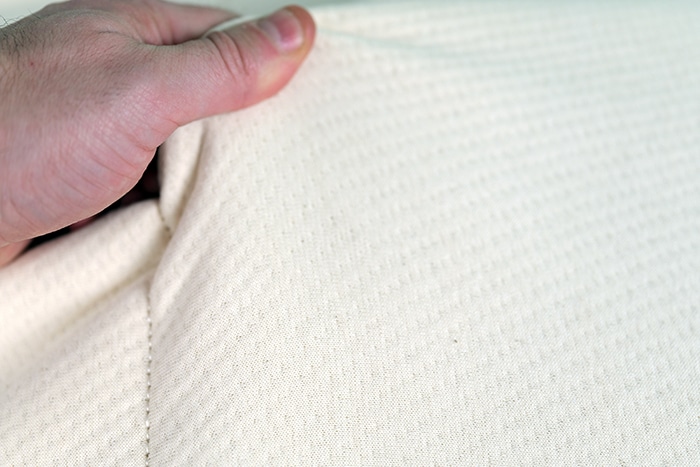 Amerisleep Organica Plush Cover Close