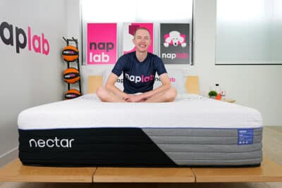 Nectar Nectar Luxe Hybrid Sitting