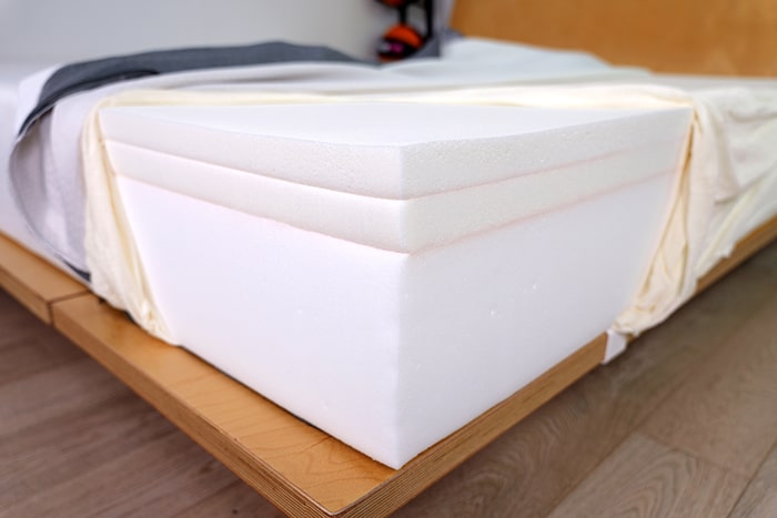 Tempurpedic Cloud Material Corner