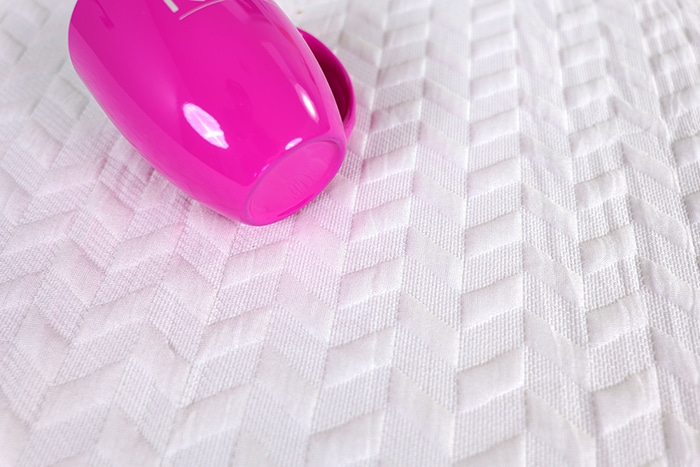 Lucid Mattress Cover Close