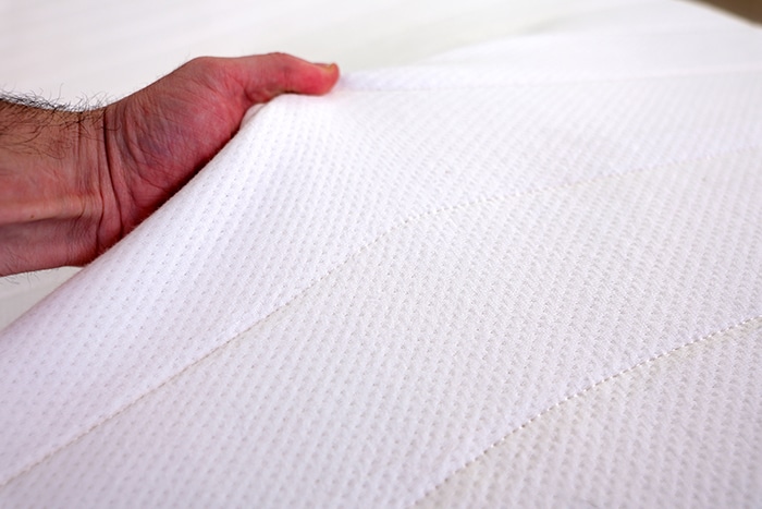 Sleeponlatex Cover Close