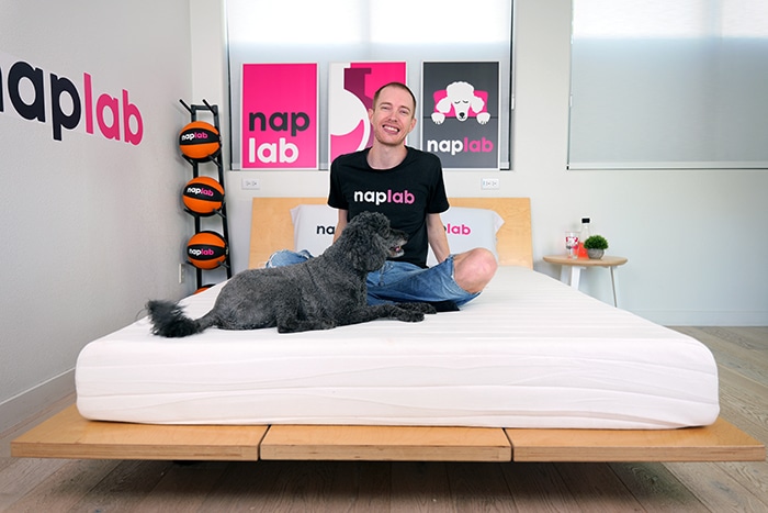 Sleeponlatex Sitting