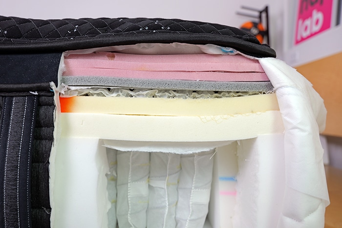 Beautyrest Black Comfort Layer