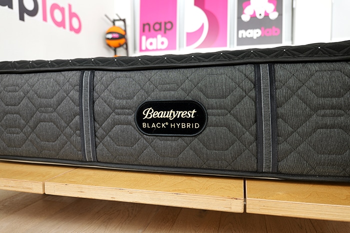 Beautyrest Black Hybrid Logo Beautyrest Black Hybrid Logo