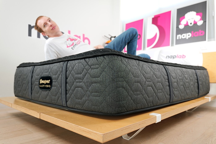 Beautyrest Black Hybrid Relaxing Beautyrest Black Hybrid Relaxing