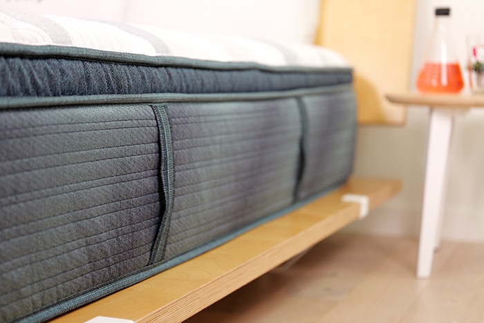 Beautyrest Harmony Lux Handles 2