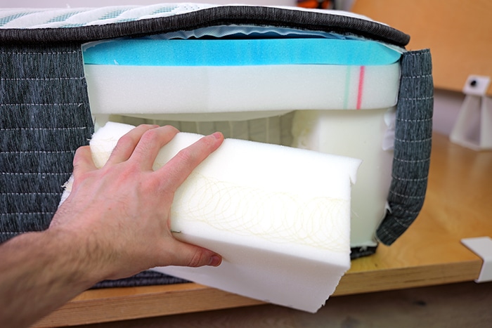 Beautyrest Pressure Smart Hybrid Removing Edge Foam