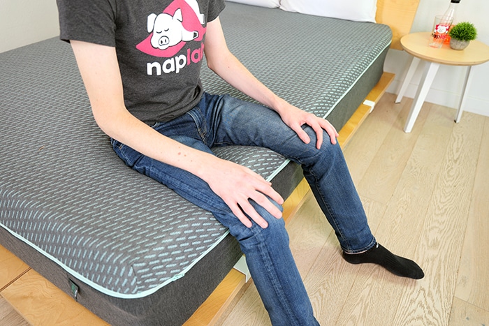 Tuft And Needle Mint Hybrid Edge Sitting