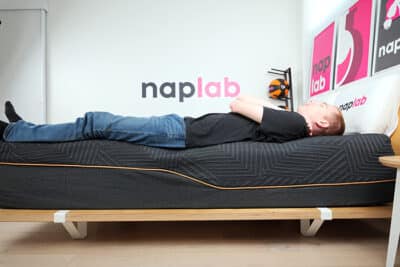 Egohome Ego Black Edge Support Back Sleeping Egohome Ego Black Edge Support Back Sleeping