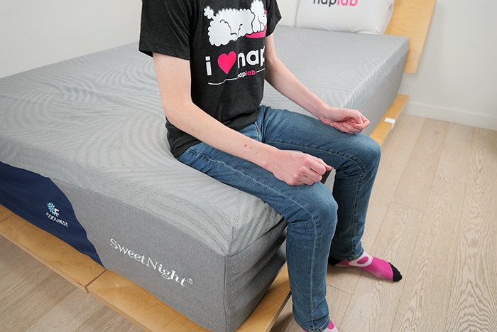 Sweetnight Coolnest Edge Support Sitting