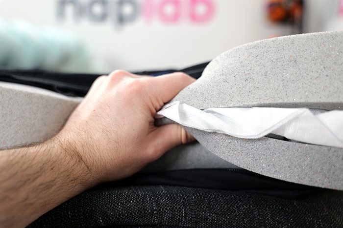 Helix Midnight Elite 2025 Squeezing Comfort Layer