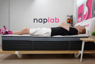 Helix Moonlight Luxe Edge Support Test Back Sleeping Helix Moonlight Luxe Edge Support Test Back Sleeping