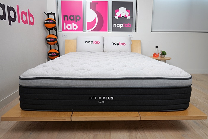 Helix Plus Luxe 2025 Front