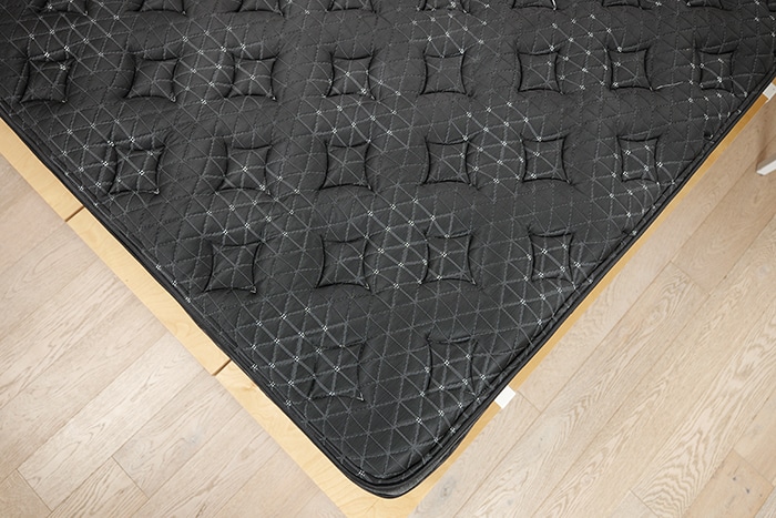 Helix Sunset Elite Top Corner Helix Sunset Elite Top Corner