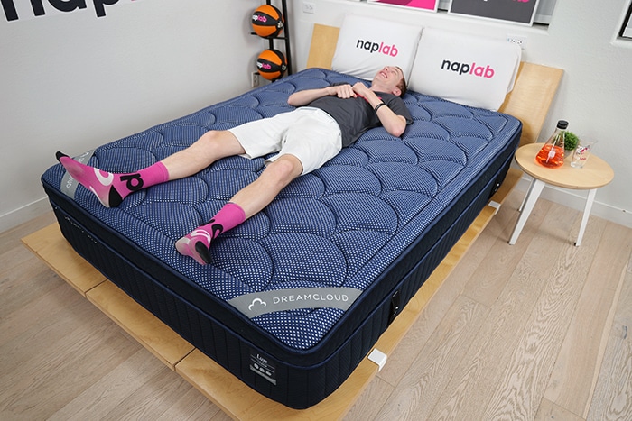 Dreamcloud Luxe Hybrid Back Sleeping Dreamcloud Luxe Hybrid Back Sleeping