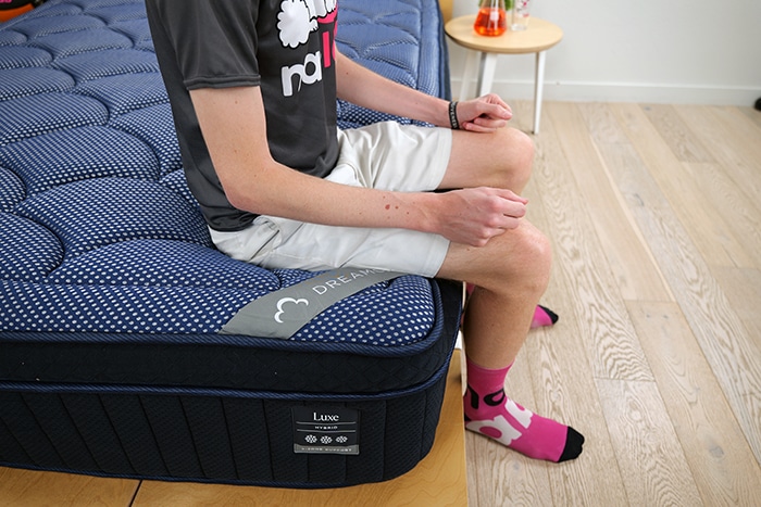 Dreamcloud Luxe Hybrid Edge Support