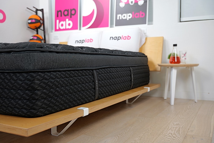 Helix Moonlight Elite Side